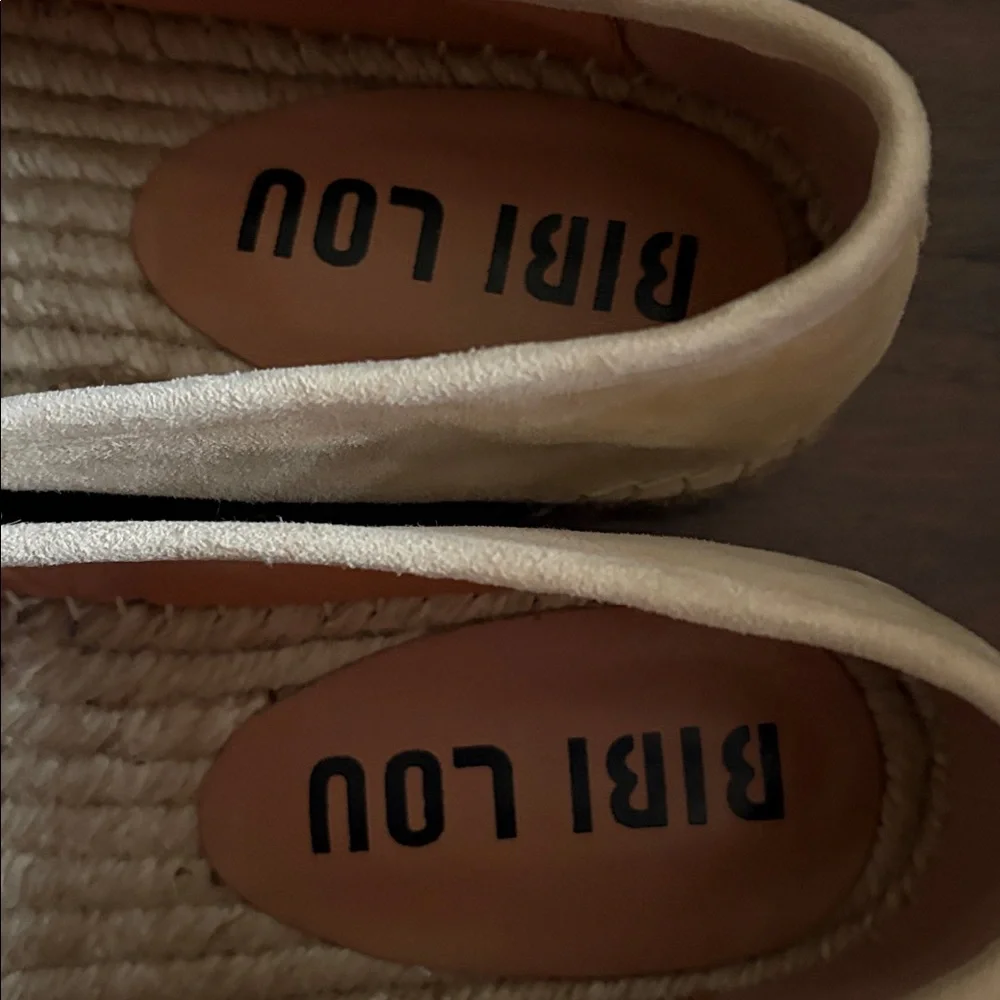 Bibi Lou Beige Suede Slip-On Espadrille Loafers RN 148883 Size 39 (8-8.5) - Picture 4 of 5